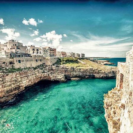 Gli Amanti Del Sogno Hotel Конверсано Екстериор снимка